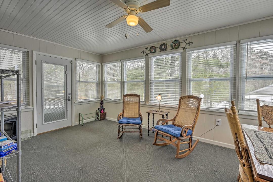 Photo of Livingroom in Wisconsin Dells