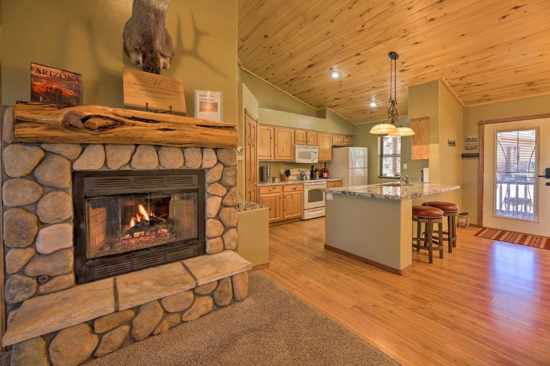 Photo of Livingroom in Show Low