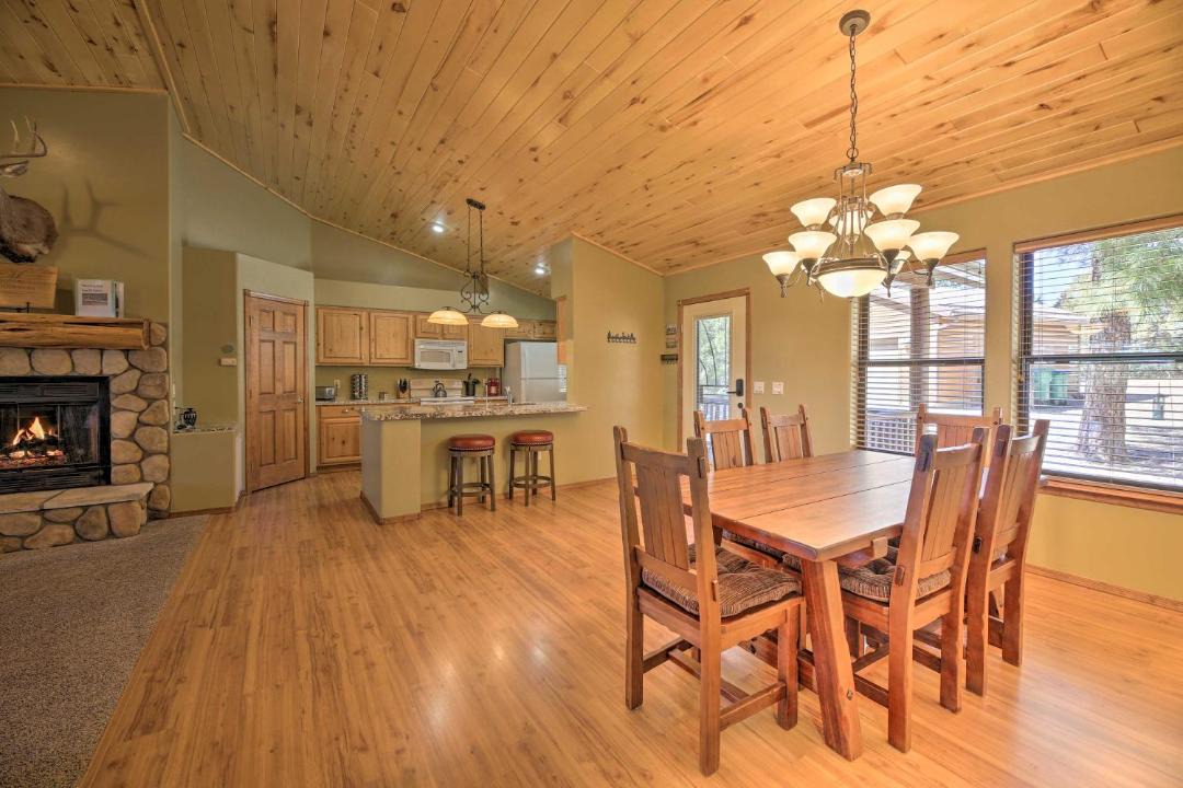 Photo of Livingroom in Show Low