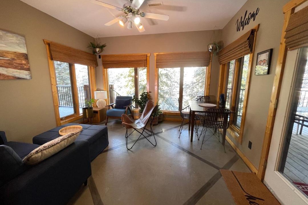 Photo of Livingroom in Eagle Terrace