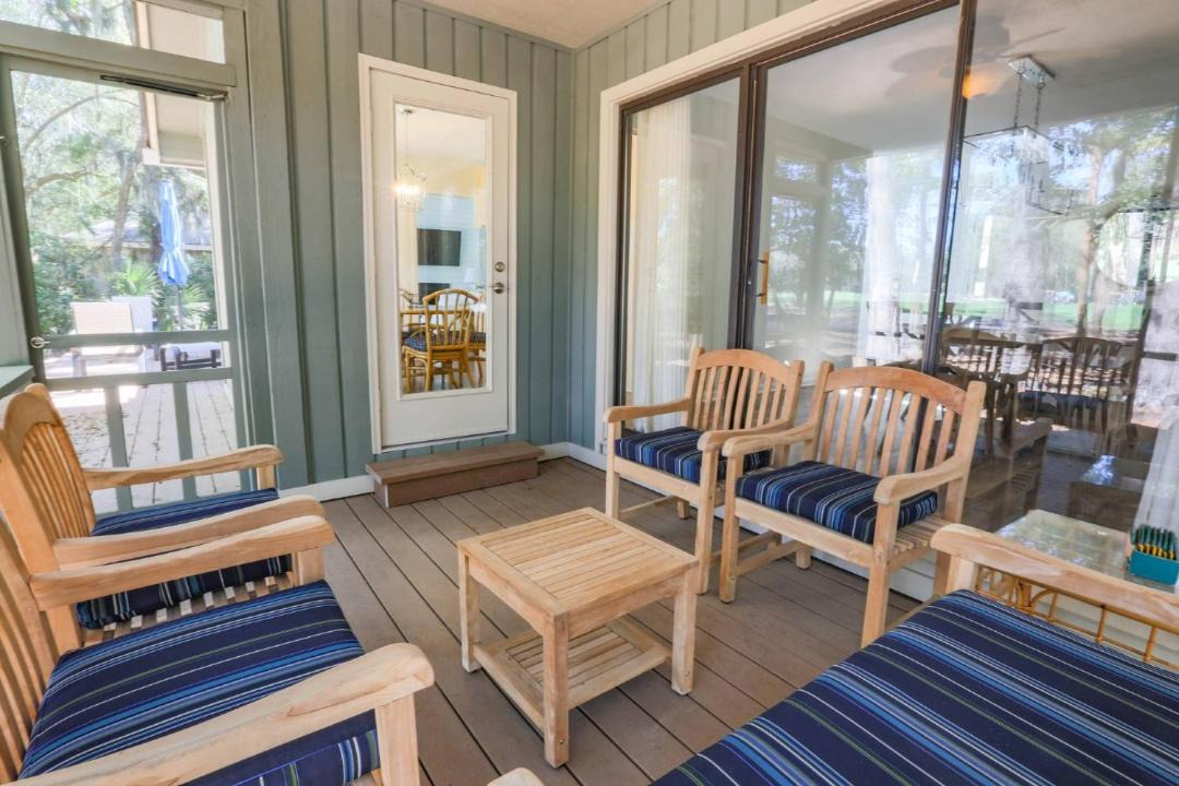 Photo of Patio Balcony in West Beach