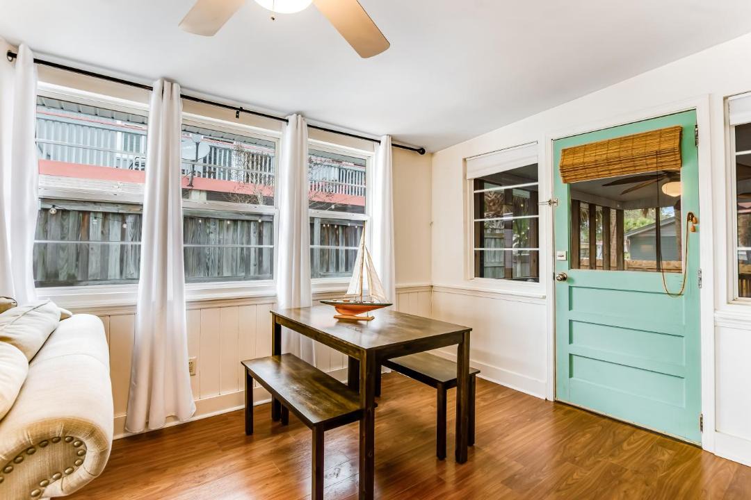 Photo of Livingroom in Tybee Island