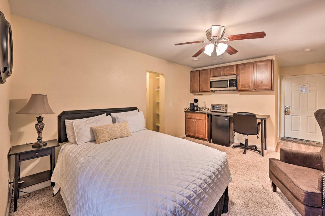 Photo of Bedroom in Englewood