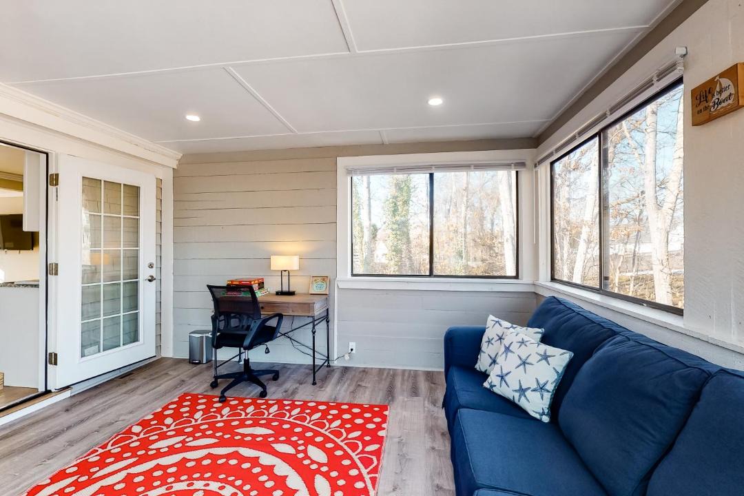 Photo of Livingroom in Hyannis