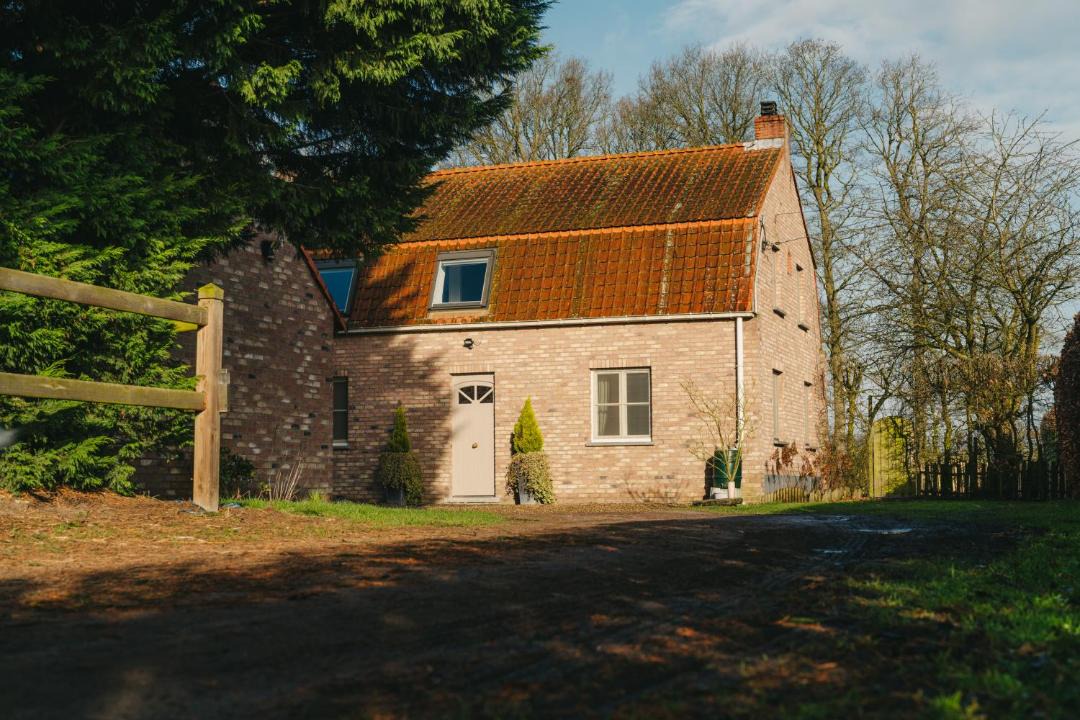 Photo of Buildings in Boekt
