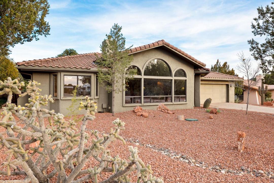 Photo of Buildings in West Sedona