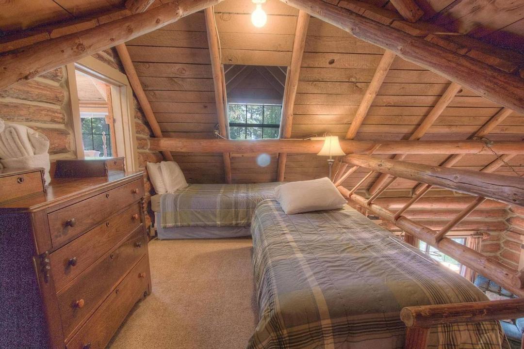Photo of Livingroom in Zephyr Cove