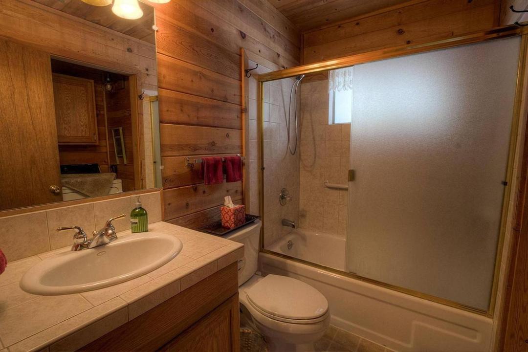 Photo of Bathroom in South Lake Tahoe