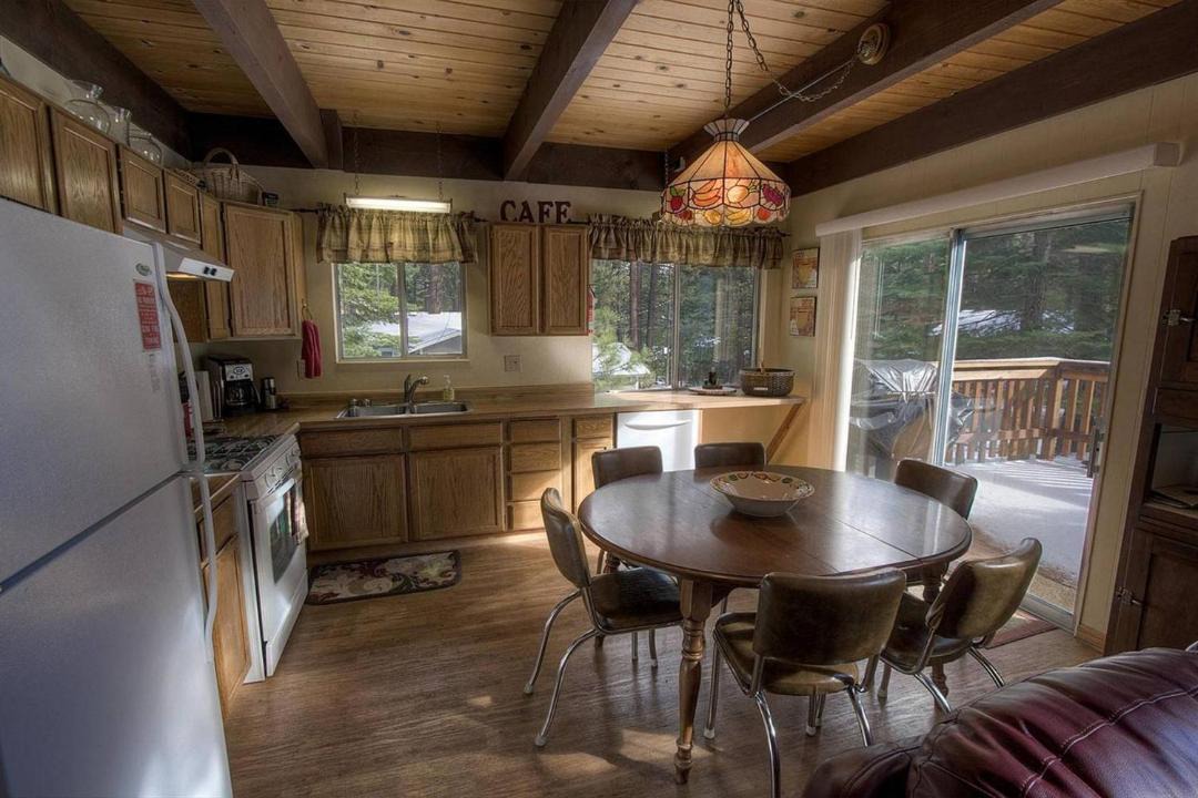 Photo of Livingroom in South Lake Tahoe