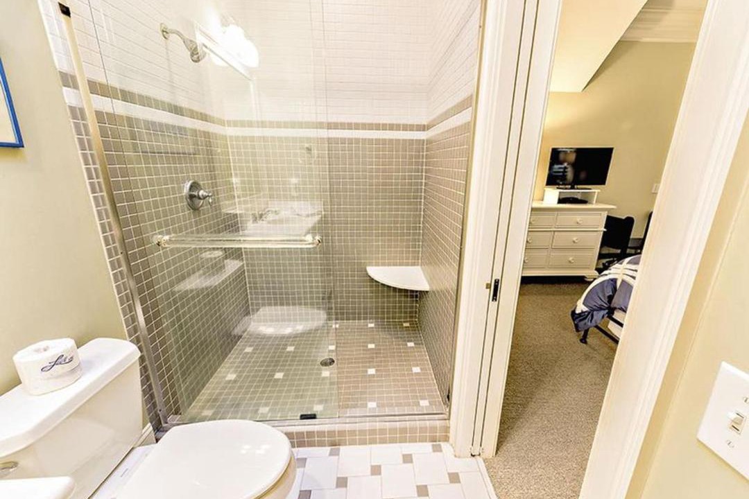 Photo of Bathroom in Heritage Woods