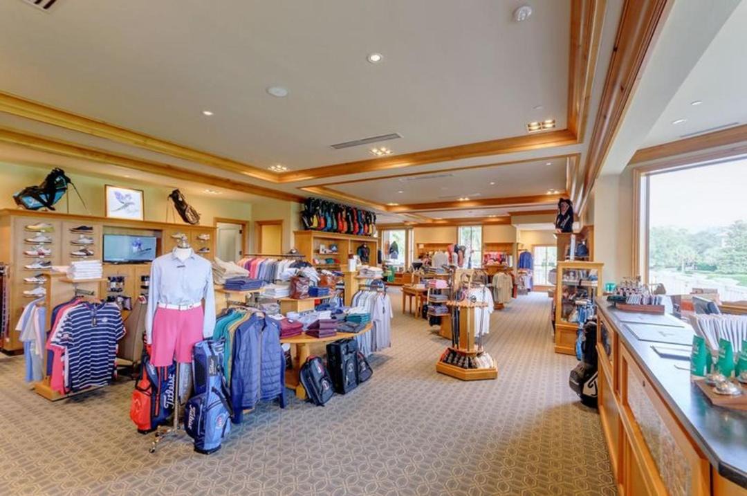 Photo of Livingroom in Sea Pines
