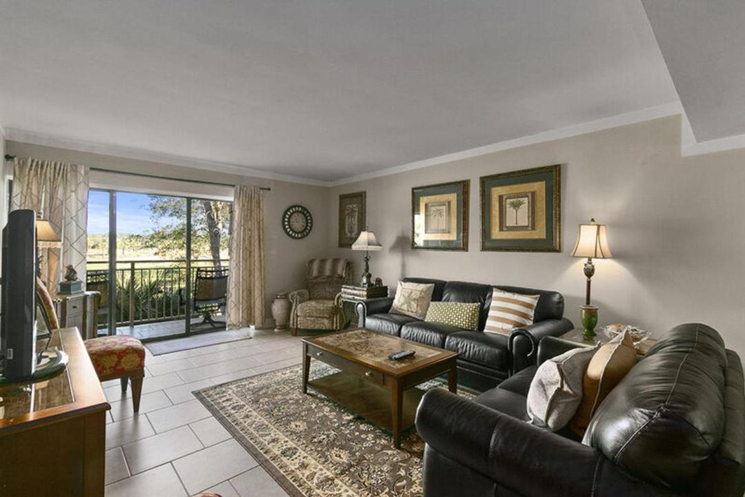 Photo of Livingroom in Sea Pines