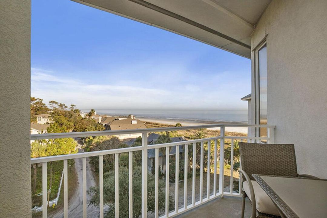 Photo of Patio Balcony in North Forest Beach