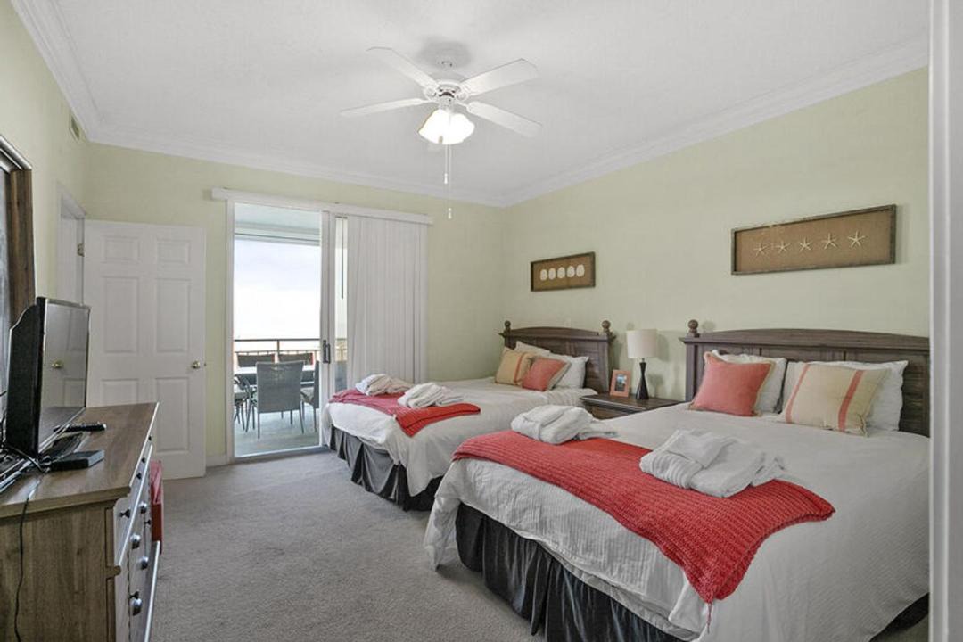 Photo of Bedroom in North Forest Beach