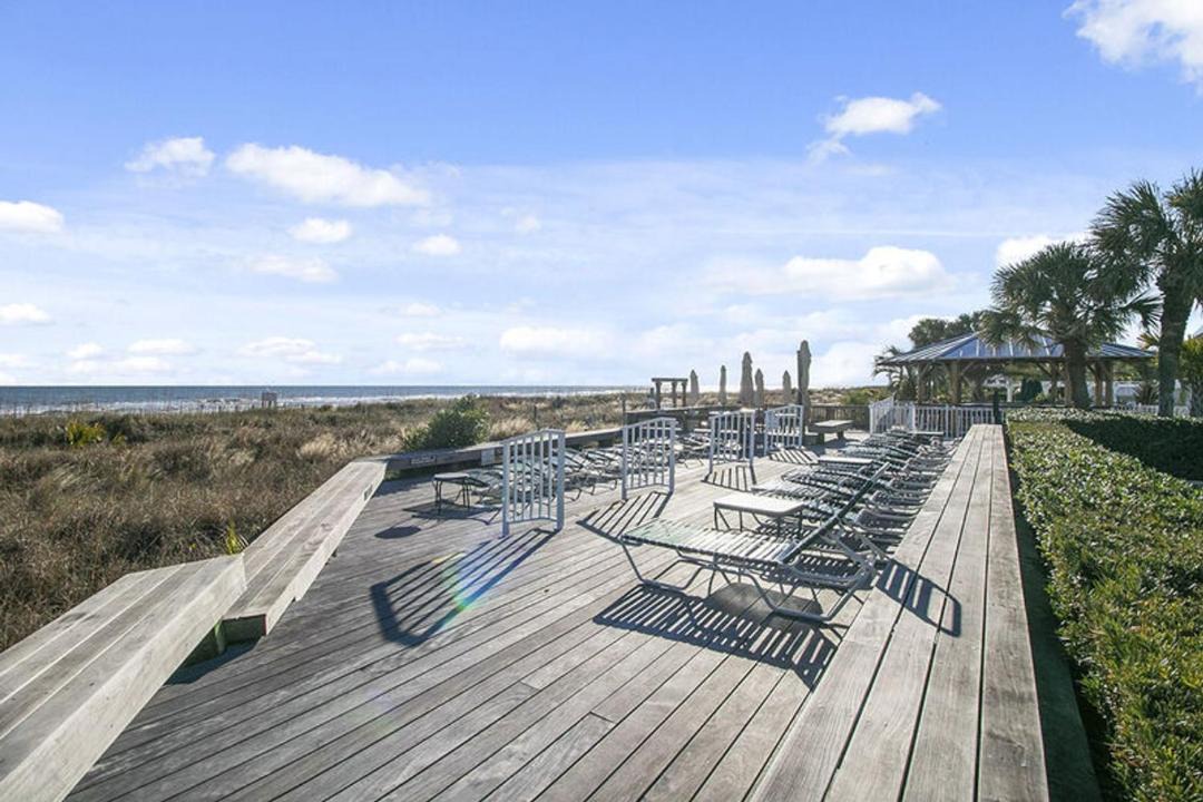 Photo of Patio Balcony in North Forest Beach