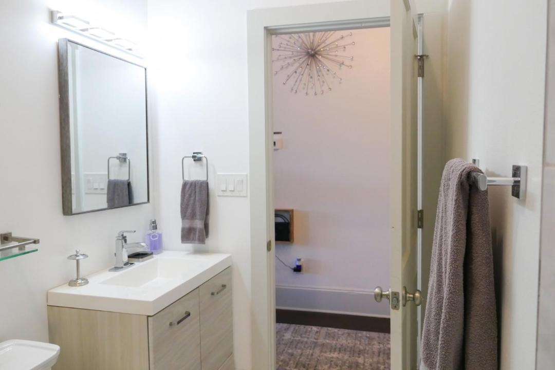 Photo of Bathroom in Algiers Point