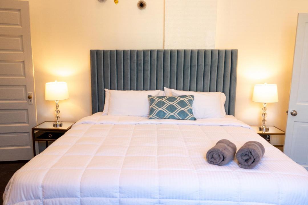 Photo of Bedroom in Algiers Point