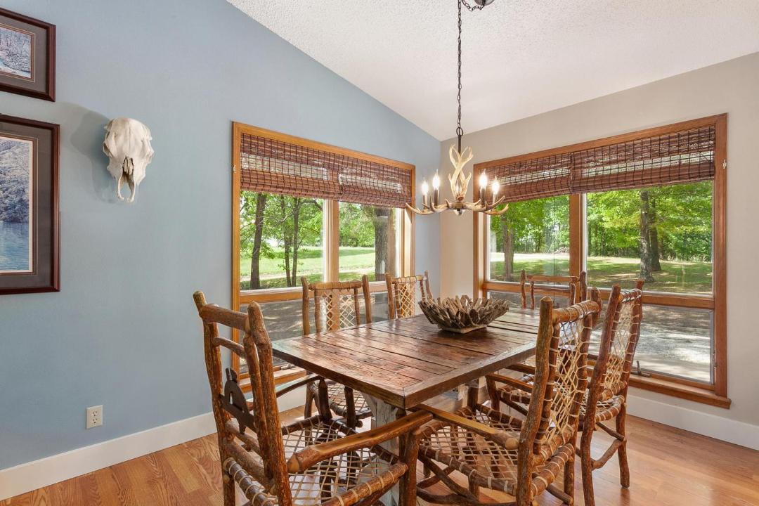 Photo of Livingroom in Rogers