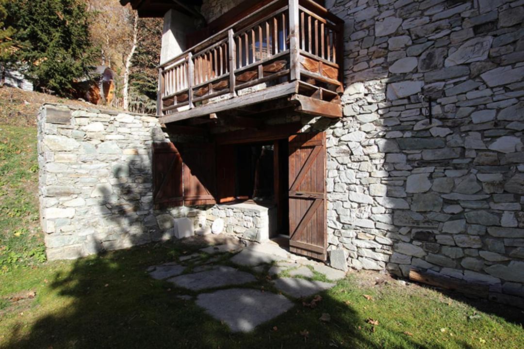 Photo of Buildings in Le Fornet