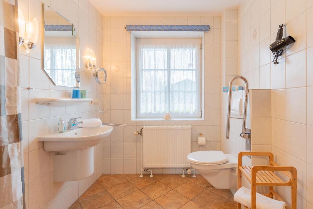Photo of Bathroom in West Husum