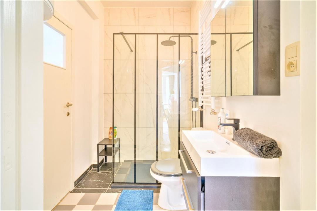Photo of Bathroom in University District
