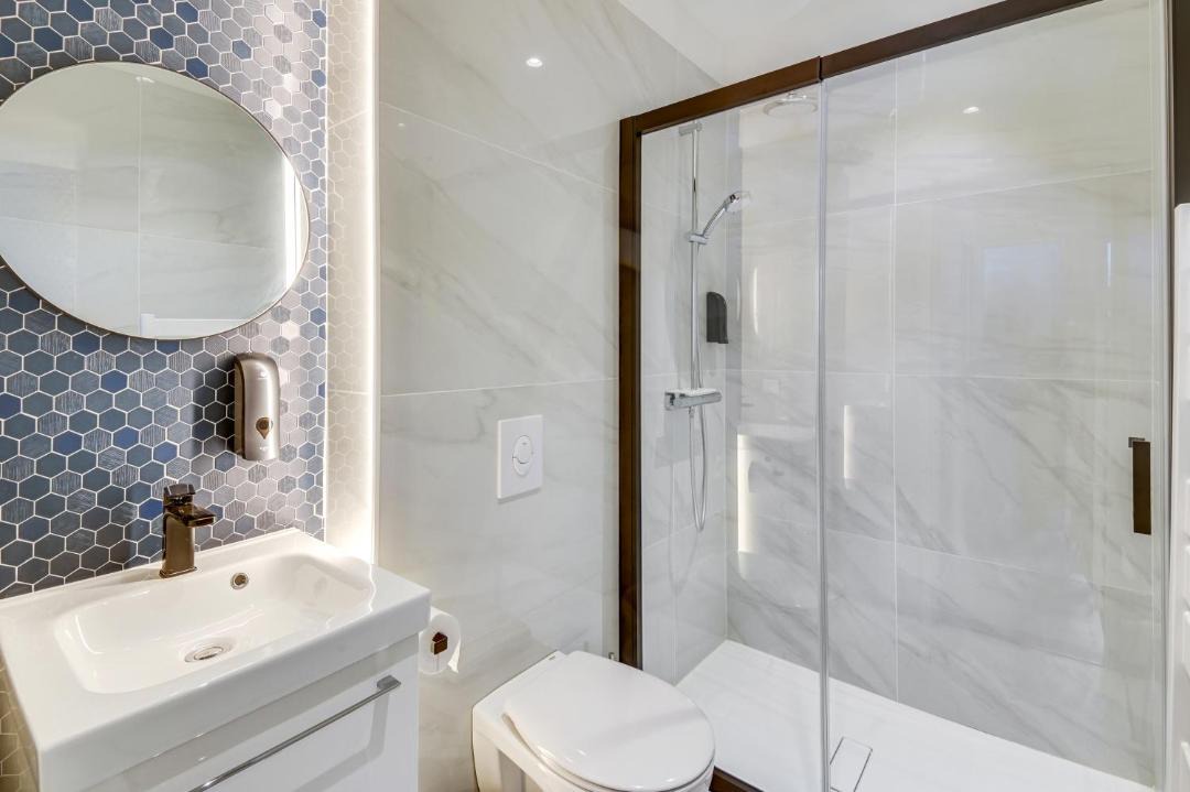 Photo of Bathroom in Cannes City Centre