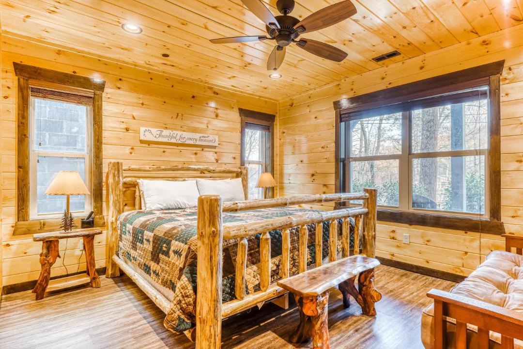 Photo of Others in Gatlinburg