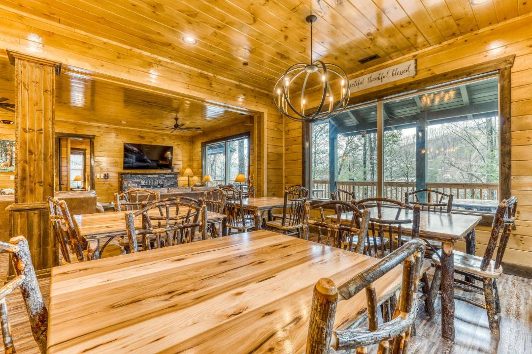 Photo of Others in Gatlinburg