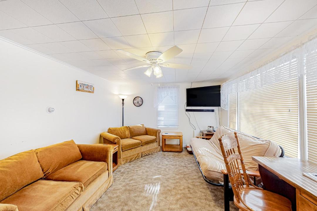 Photo of Livingroom in Eagle River