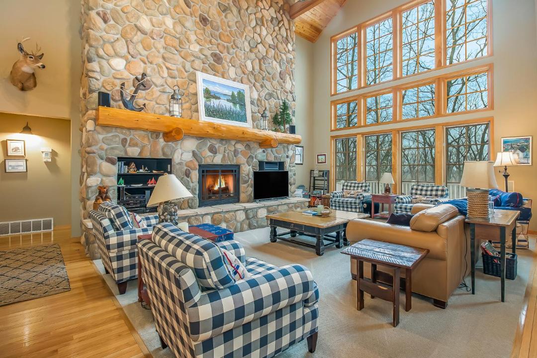 Photo of Livingroom in Birchwood Farms