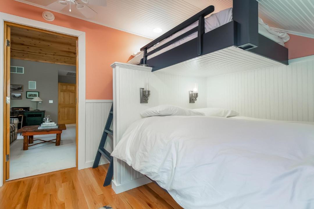Photo of Bedroom in Birchwood Farms