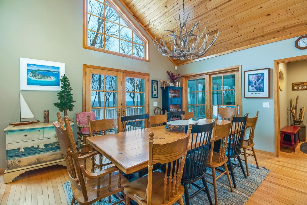 Photo of Livingroom in Birchwood Farms