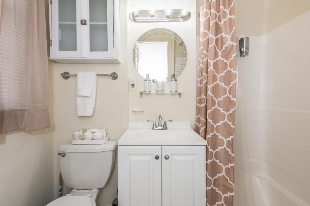 Photo of Bathroom in Capitol Hill