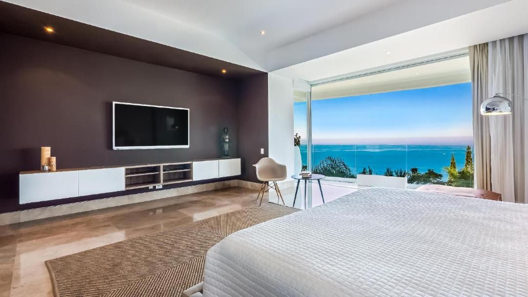 Photo of Bedroom in Romantic Zone