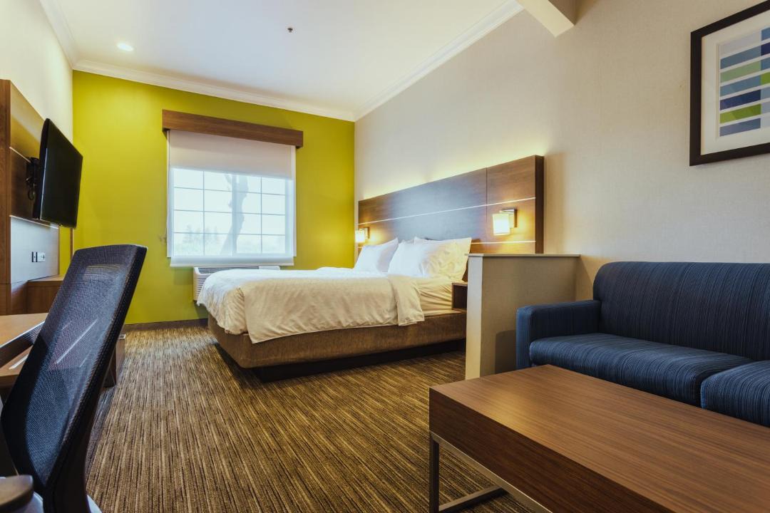 Photo of Bedroom in Davis