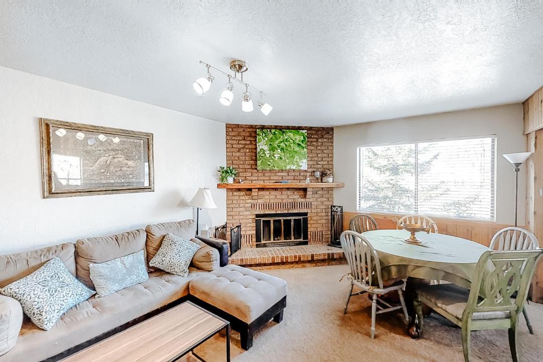 Photo of Livingroom in Brian Head