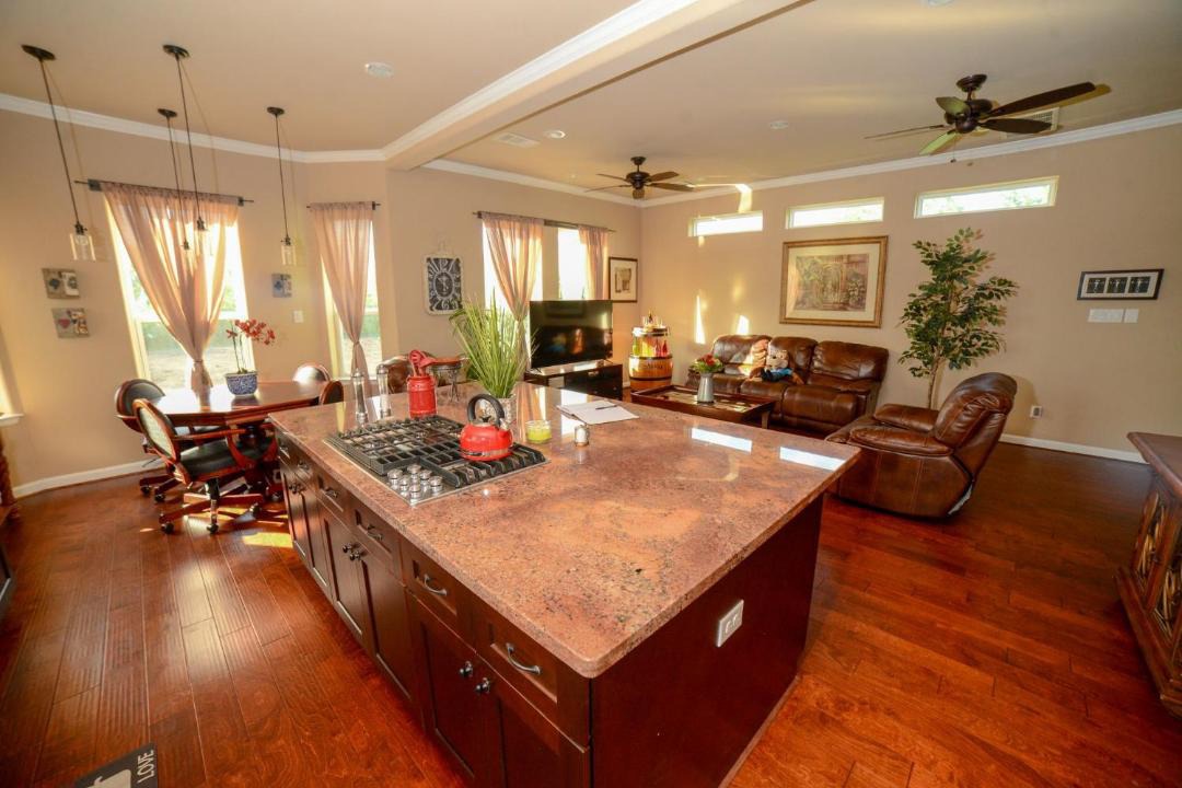 Photo of Livingroom in El Lago