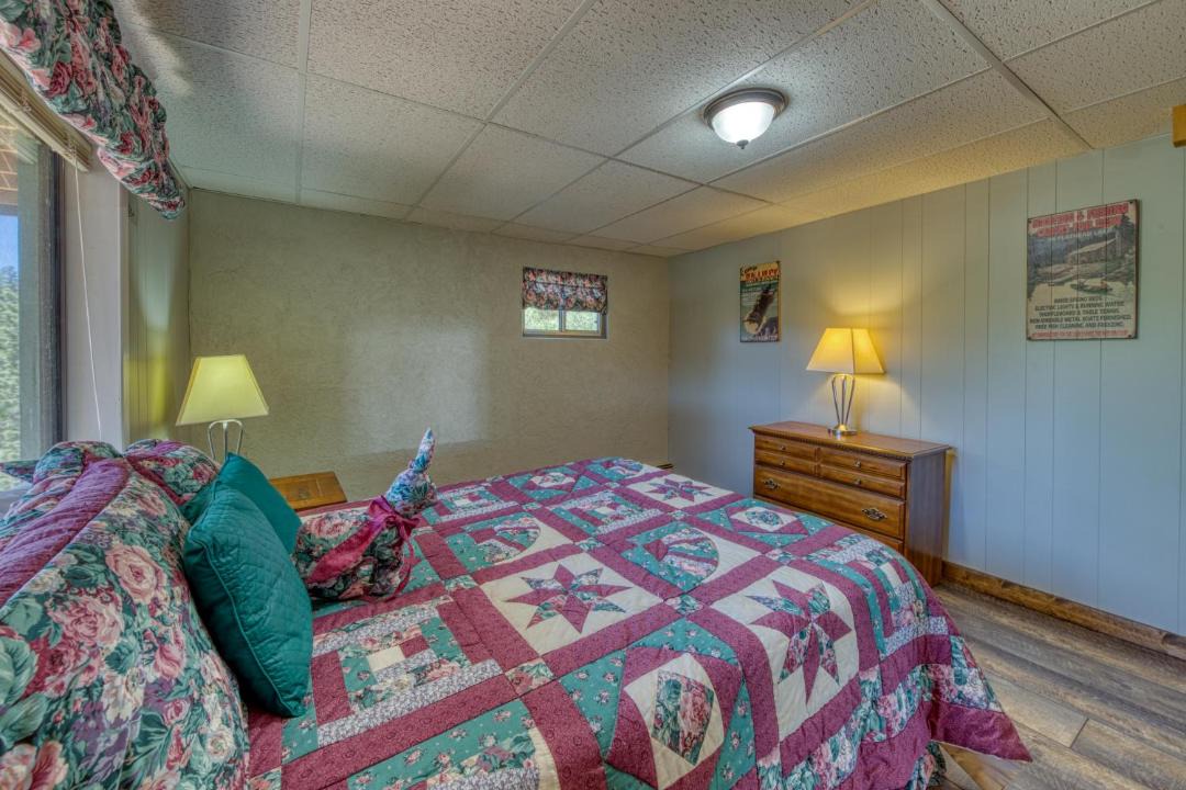 Photo of Bedroom in Spring Valley