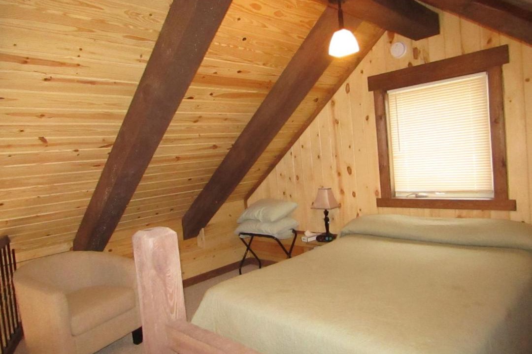 Photo of Bedroom in Hill City
