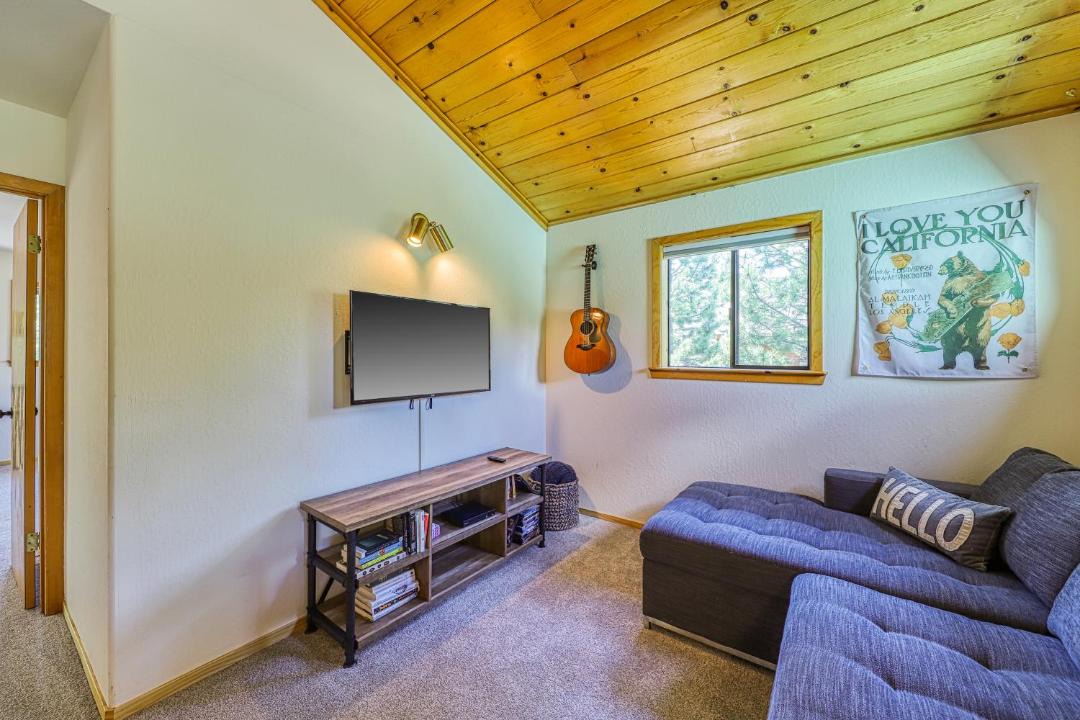Photo of Livingroom in Truckee