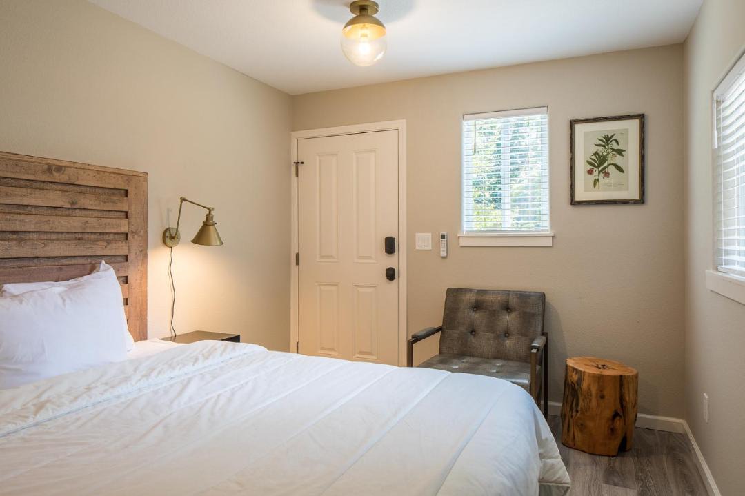Photo of Bedroom in Guerneville
