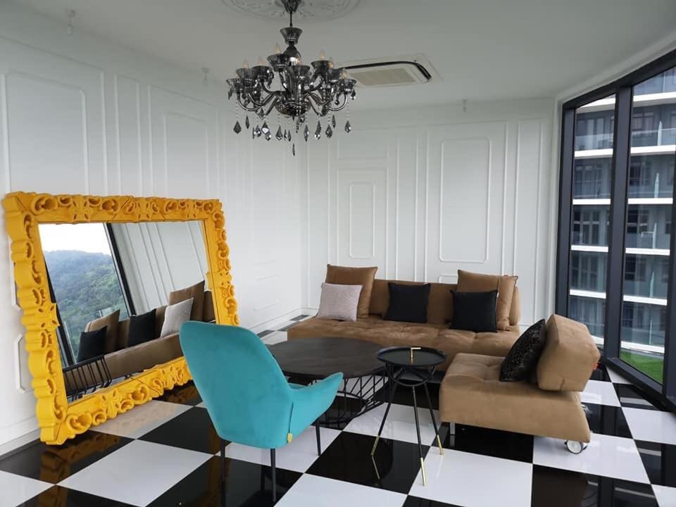 Photo of Livingroom in Gelugor