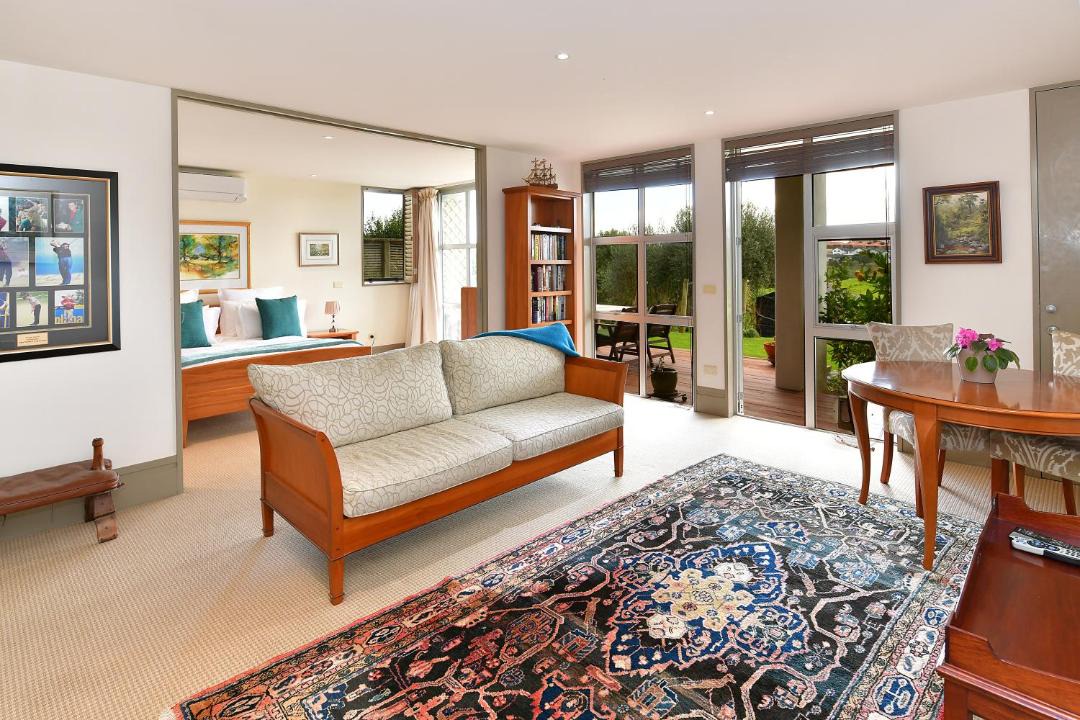 Photo of Livingroom in Gulf Harbour