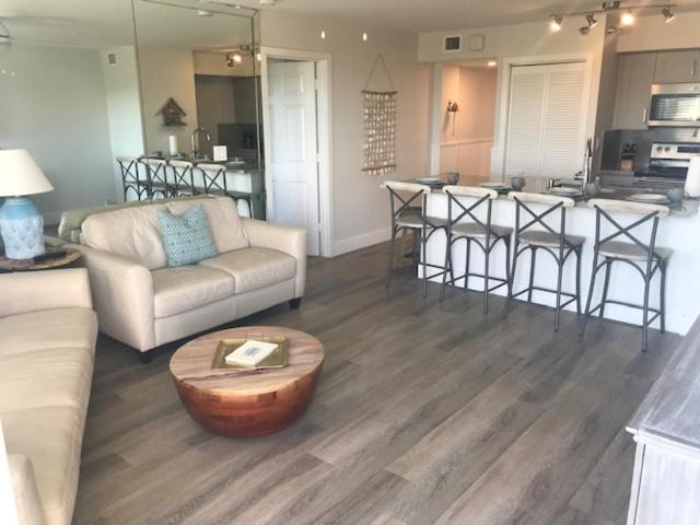 Photo of Livingroom in Tavernier