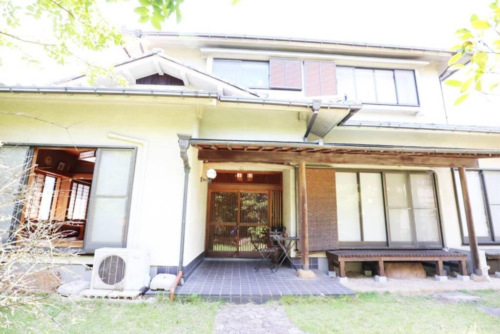 Photo of Buildings in Katase