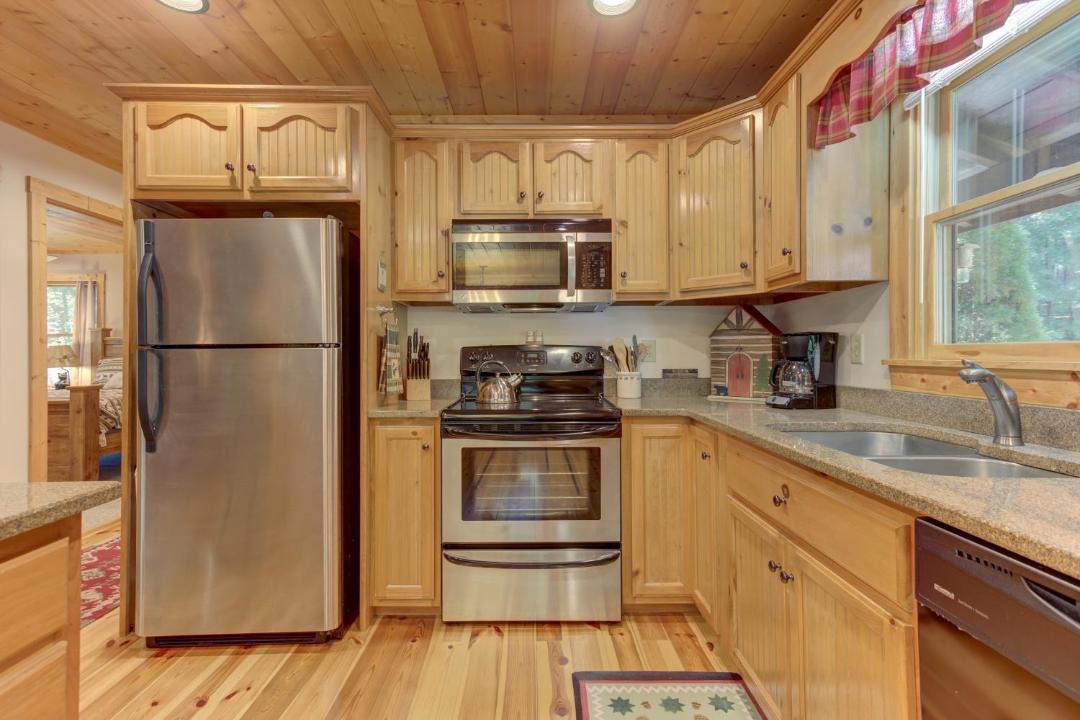 Photo of Kitchen in Eagle Mountain