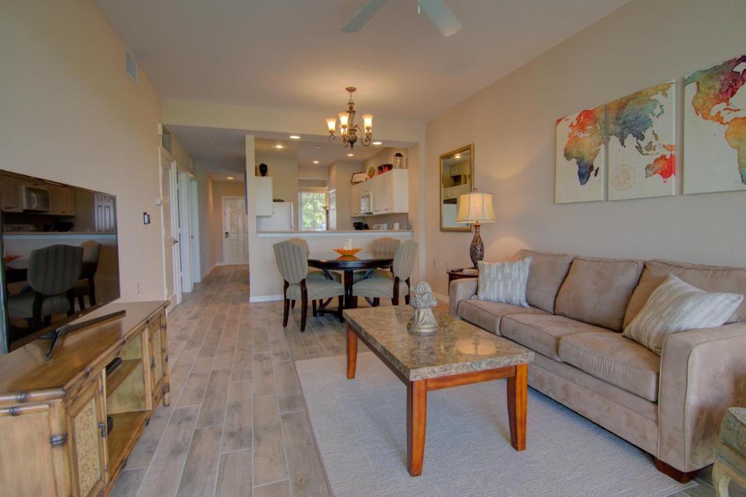 Photo of Livingroom in Naples