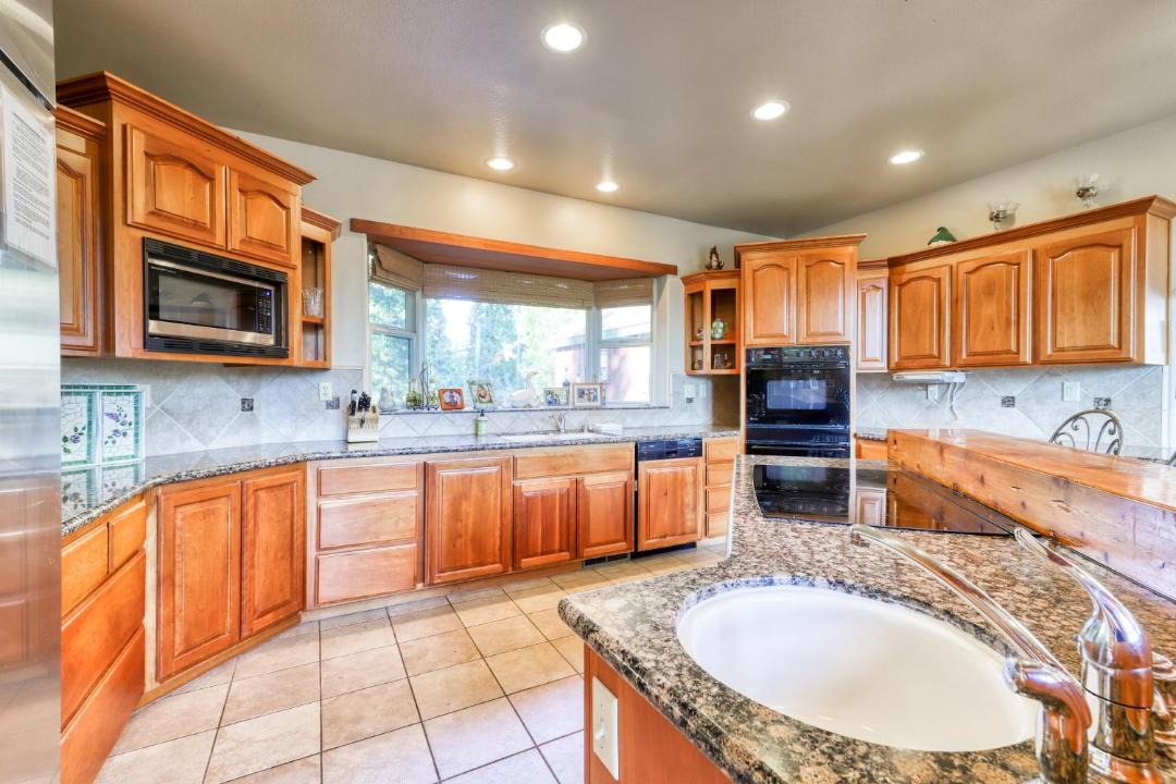 Photo of Kitchen in Granite Ridge