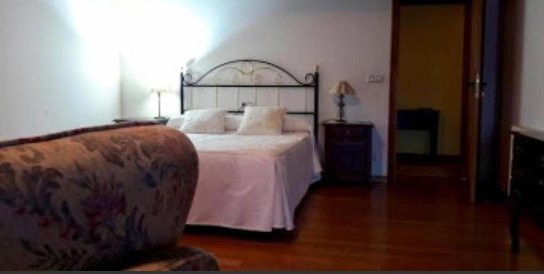 Photo of Bedroom in Oza-Cesuras