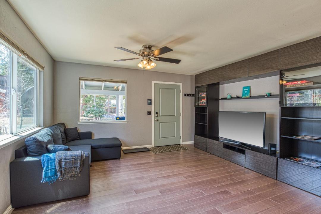 Photo of Livingroom in Tahoe Paradise